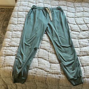 VUORI PERFORMANCE JOGGER